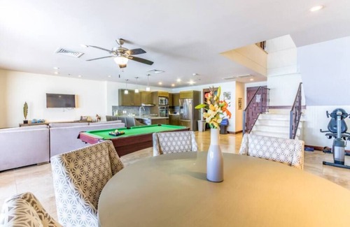 Barrio Los Faroles Apartment | Penthouse in the Sky at Croc's Casino Resort!
