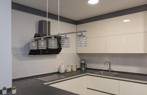 Veliko Brdo Apartment | Penthouse Jure