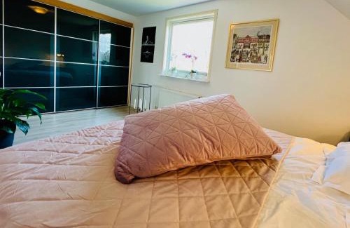Molle Apartment | Penthouse-lägenhet med två sovrum & terass med havsutsikt