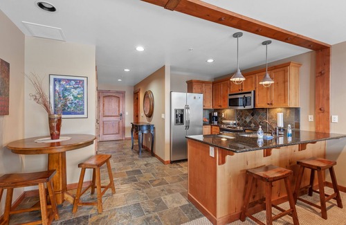 Kellogg Apartment | Penthouse Studio at The Ridge | Silver Mountain