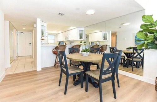 Halifax Estates Condo | Penthouse Oceanfront Luxury condo, French doors, big views, sunrise and sunset