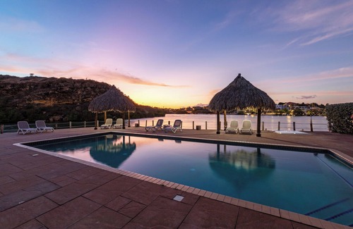 Jan Thiel Apartment | Penthouse with breathtaking water view!