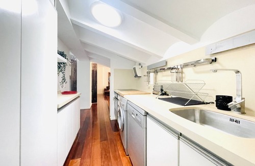 La Xerea Apartment | PENTHOUSE with Office Space in the Historic València, close to everything!