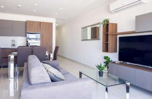 Mellieha Apartment | Penthouse with Seaviews and Country views, near Beaches