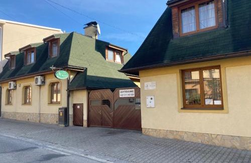 Varin House | Penzión Weinerovka Varín