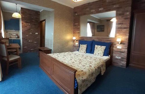 Zlatniky – Hodkovice House | Penzion Aurooms