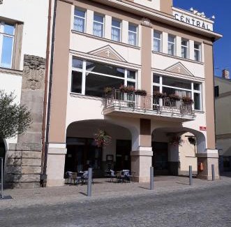 Dvur Kralove nad Labem House | Penzion Hotelu Central