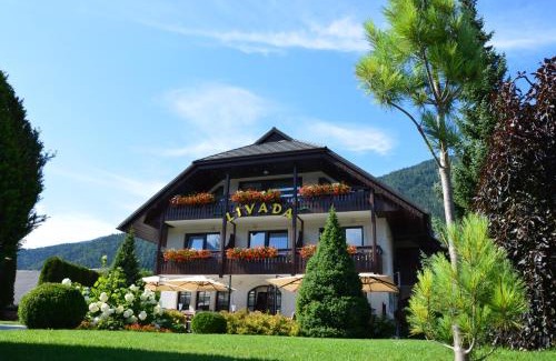 Kranjska Gora Bed & Breakfast | Penzion Livada