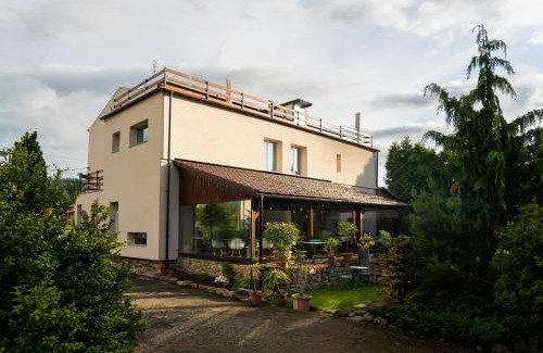 Cimer Hotel | Penzion Na Hostici