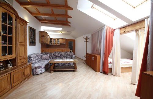 Blansko House | Penzion SURF
