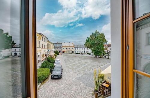 Rychnov nad Kneznou Hotel | Penzion U Zvonu