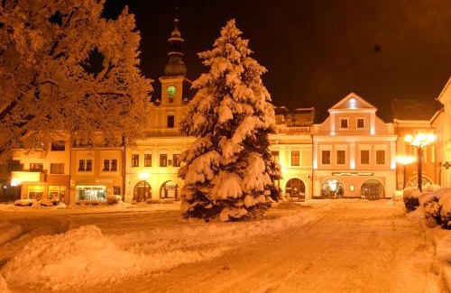 Rychnov nad Kneznou Hotel | Penzion U Zvonu