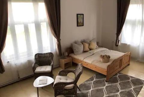 Chomutov Hotel | Penzion Vila E Landisch