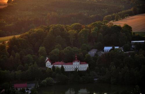 Rozsochatec House | Penzion Zámek Rozsochatec