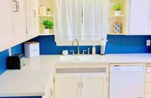 West Peoria House | Peoria Speedway Rocky Glen Bradley Park 4rm Home
