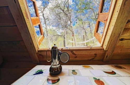 Saltillo Cabin | Pequeña Cabaña Mágica con Chimenea Interior