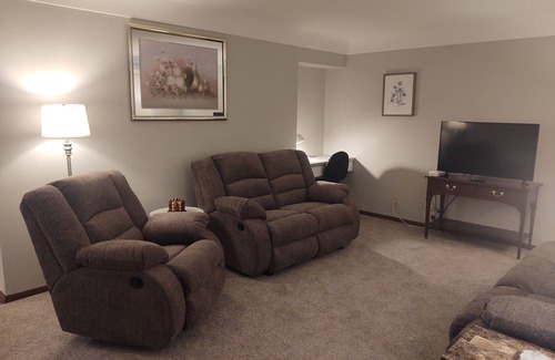 Birch Run Township House | Perfect Country Getaway for Visiting Frankenmuth