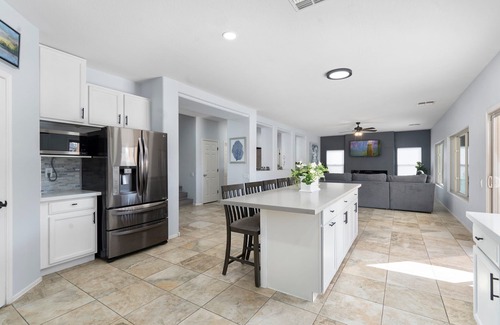 Glenhurst House | Perfect Extended Stay-Displaced Homeowners/Relo