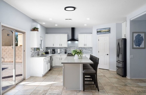 Glenhurst House | Perfect Extended Stay-Displaced Homeowners/Relo