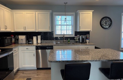 Christiansburg House | Perfect Family home~ Football, Graduation, Aquatics, Virginia Tech, Radford Univ