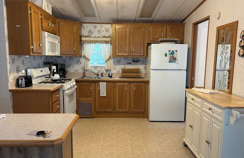 South Casco Cottage | Perfect Family Vacation Getaway