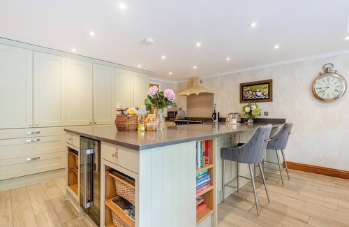 Four Marks Cottage | Perfect for a special occasion or get-together.