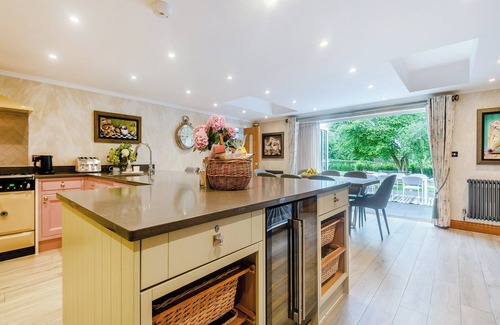 Four Marks Cottage | Perfect for a special occasion or get-together.