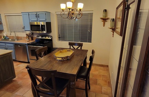 Gilbert House | Perfect for the seasonal rider coming into town for the riding show season!