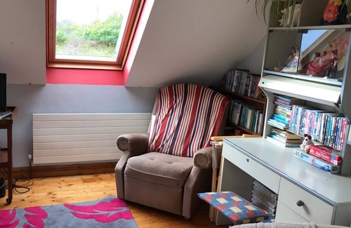 Westport Apartment | Perfect for Westport, Newport, Gweenway and more