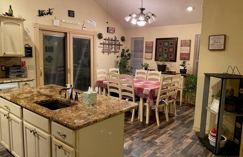 Dumas House | Perfect for winter or summer and plenty of room for a gathering!