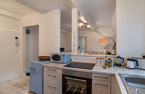 Pforzheim Apartment | Perfect for your City Trip - "Sweet 2 Room Fachwerk Apartment" with Wi-Fi