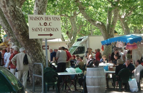 Saint-Chinian Apartment | Perfect get away on the square in Saint-Chinian with famous wine