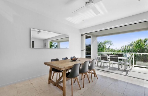 Sunshine Beach Apartment | Perfect getaway, Sunshine Beach
