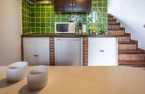 Lloreda Apartment | Perfect getaway on the coast with your couple