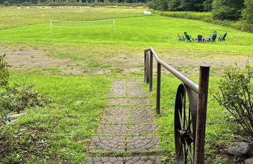 Hartwick House | Perfect House for Dreams Park and All-Star Families/Sports Field Outdoor Fun!