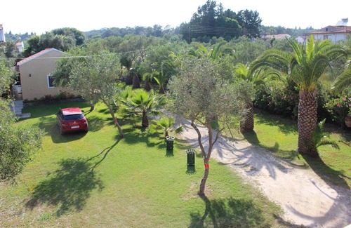 Kavos Apartment | Perfect located holiday apartment | directly at the sea | own beach access | Wif