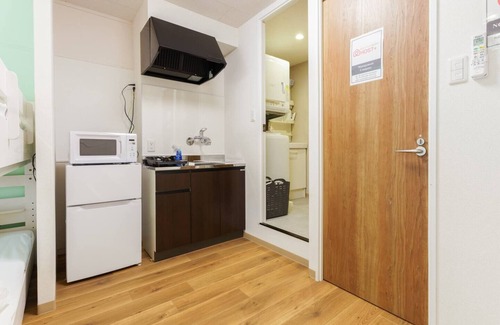 Dotonbori Apartment | Perfect location for sightseeing Maximum 8 people - Matsuyamachi Building 2nd to 4th floors/Osaka Ōsaka