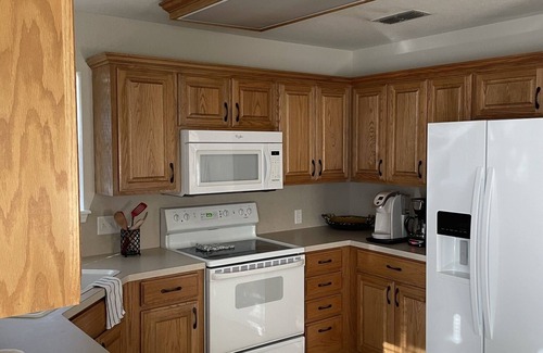 Abilene House | Perfect Location to anything in Abilene. Only 10-15 minutes away!