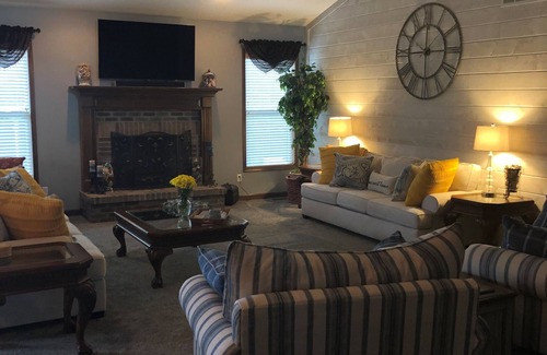 Powell House | Perfect Place For Your Columbus Stay