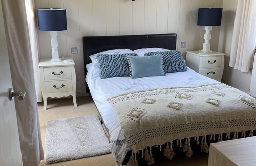 Ardens Grafton Cabin | Perfect quiet countryside retreat