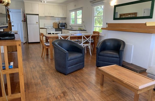 Low Head House | Perfect seaside cottage