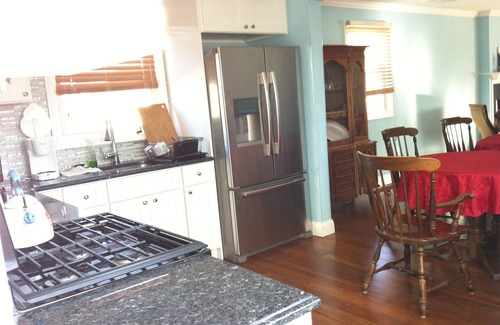 A-Zone House | Perfect Shore House W/bay View