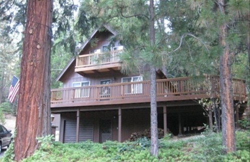 Echo Lake Cabin | Perfect Sierra Cabin Retreat - Near Rivers, Lakes, and Mountains
