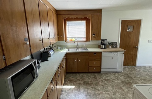Hawks House | Perfect Up North getaway for groups near lakes, beaches, woods and trails!