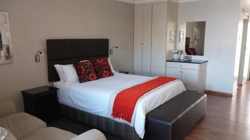 Secunda Bed & Breakfast | Perfek Stay Guesthouse