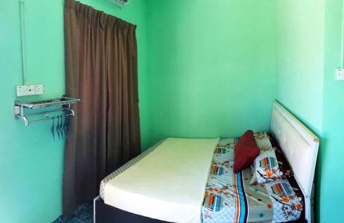 Kampung Pasir Hantu House | Perhentian Damia