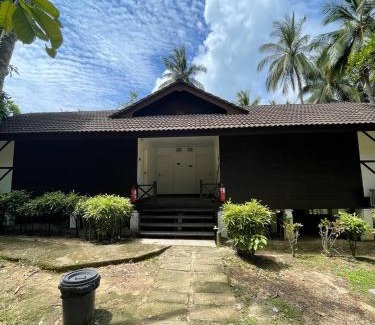 Pulau Perhentian Besar Resort | Perhentian Island Resort - BS