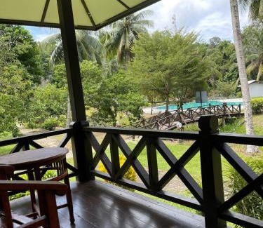 Pulau Perhentian Besar Resort | Perhentian Island Resort - BS