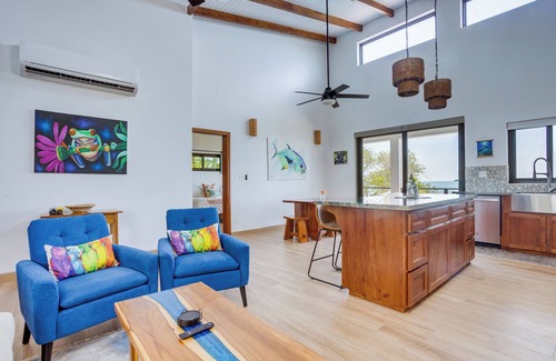 Surfside House | Permit To Play 2 - Caribbean Beachfront 2 Bedroom, 2+ Bath