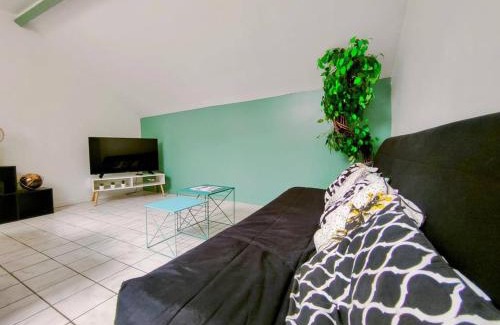 Auxerre Apartment | Perrière - Séjour à Auxerre